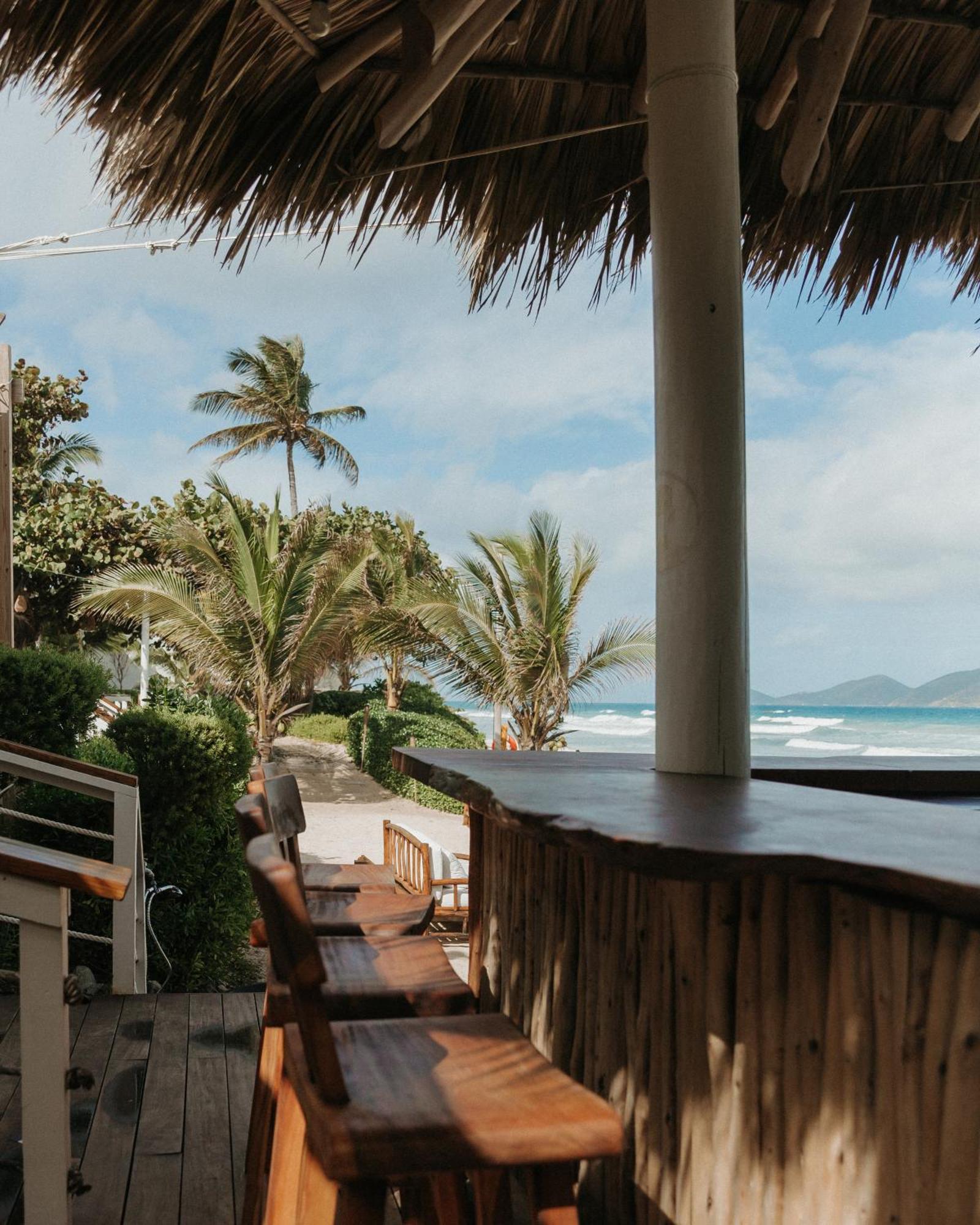 Long Bay Beach Resort 淡水池塘 外观 照片