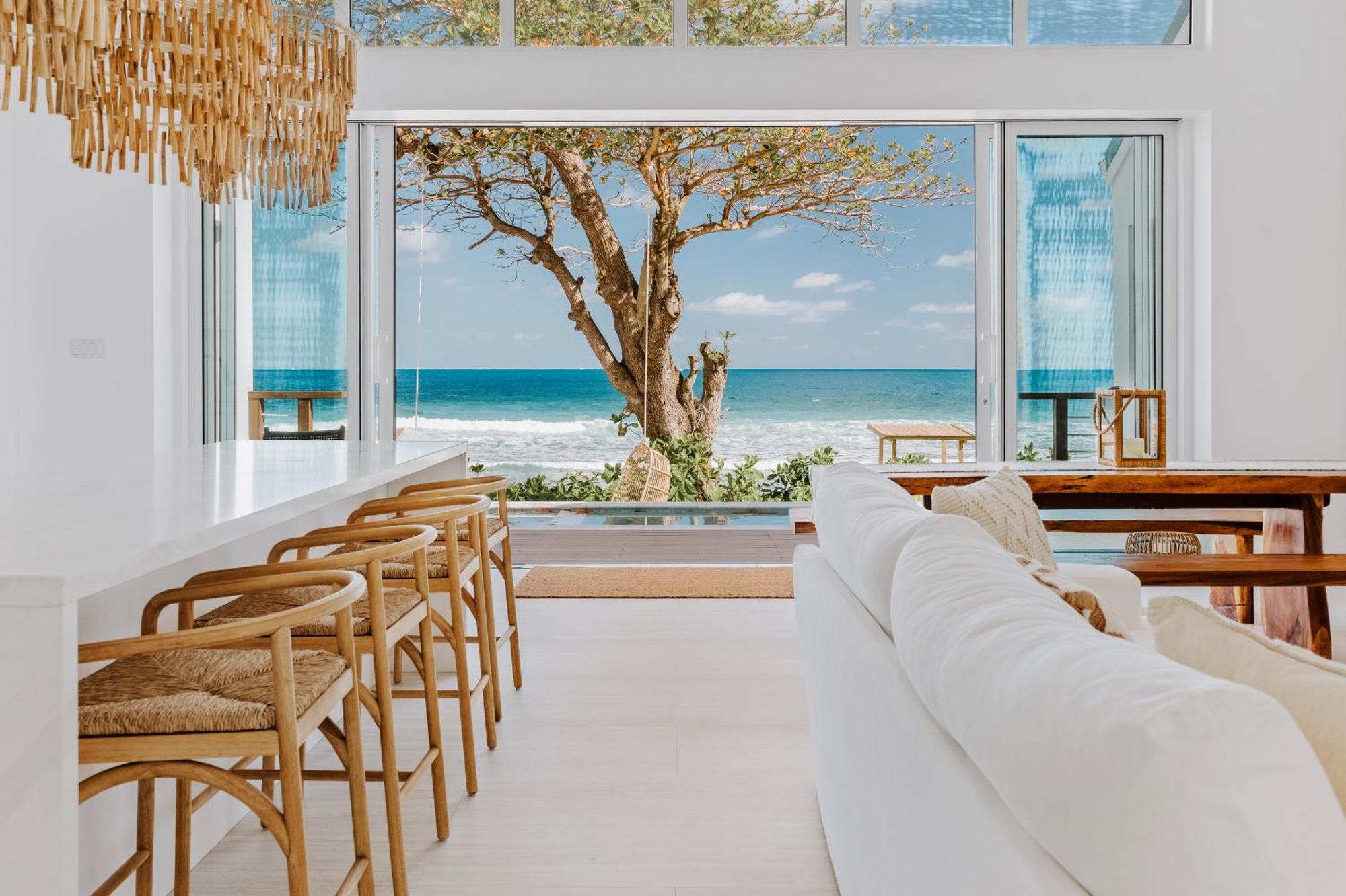 Long Bay Beach Resort 淡水池塘 外观 照片